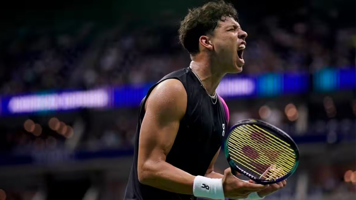Big-hitting Ben Shelton storms past Frances Tiafoe to reach the US Open semifinals.